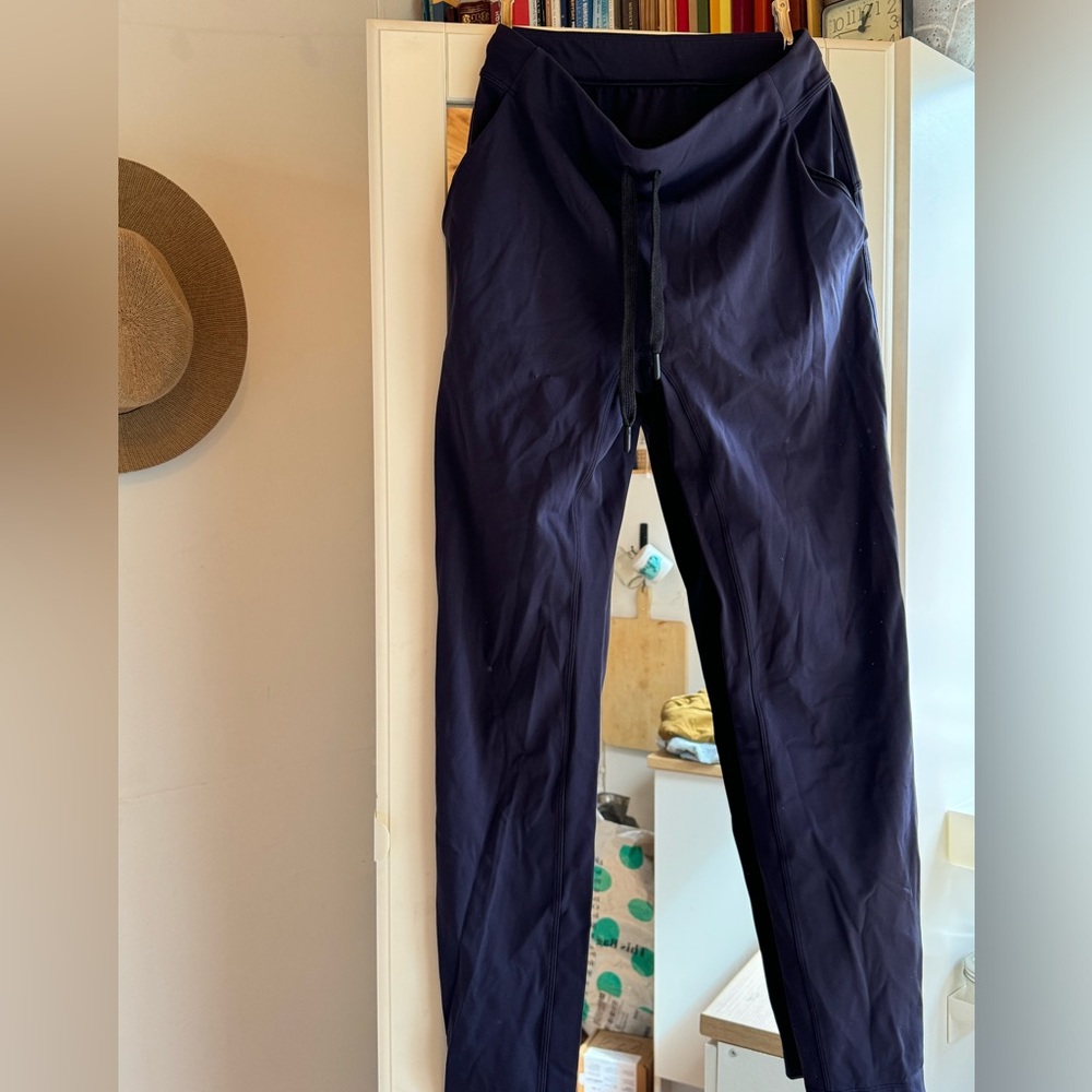 high waisted lululemon joggers